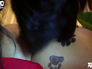 Novinha Dando Pro Cachorro